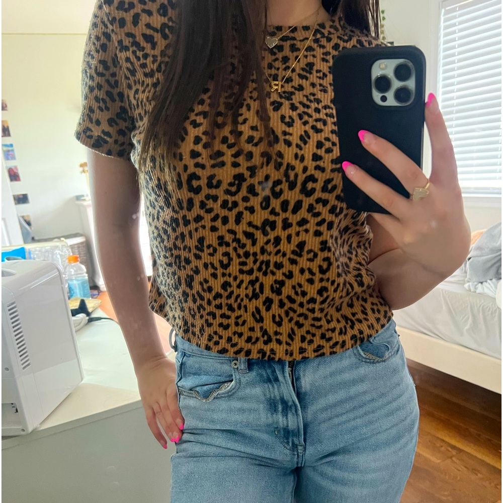 Soft cheetah crop Size M from rue21🐆